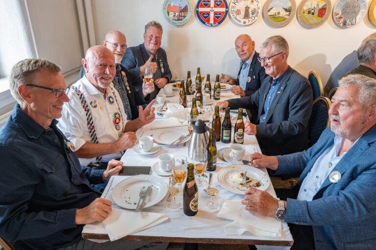 Herre frokost 19